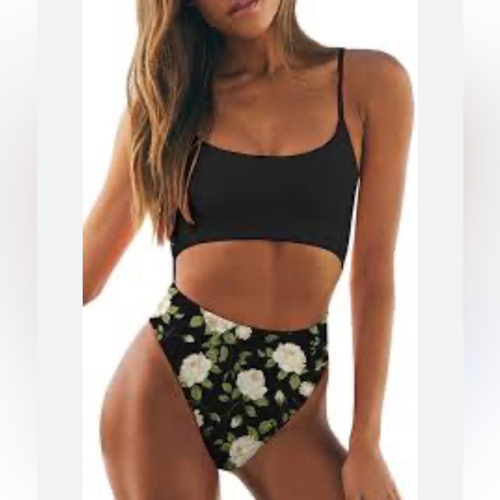 Quinsen rose print monokini ruched bum size small new